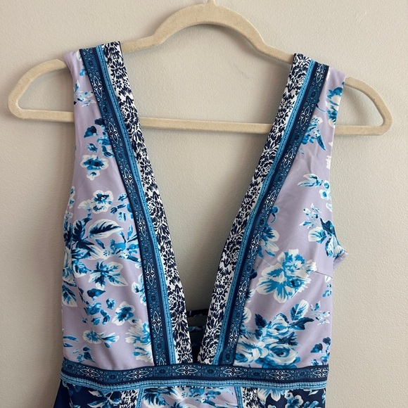 Nanette Lepore Priya Plunge One Piece NWT - Picture 8 of 11